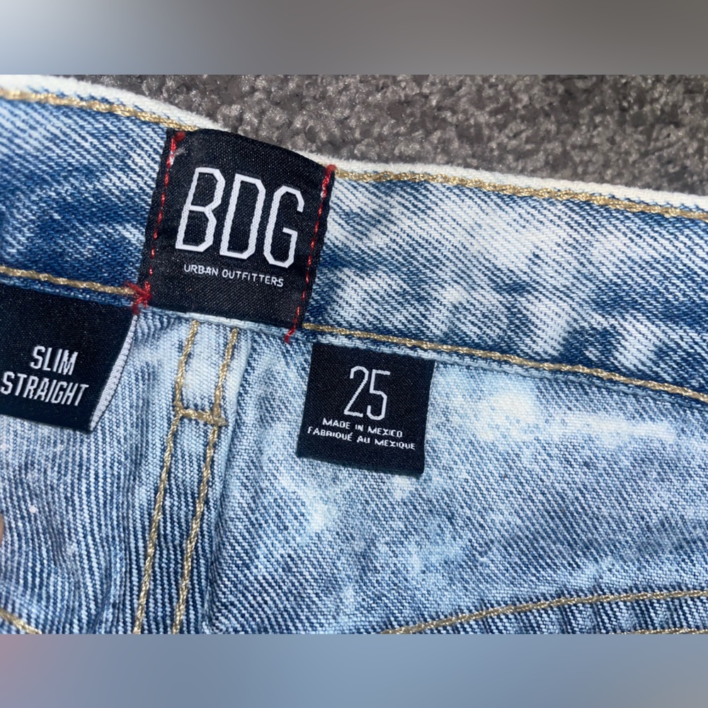 BDG URBAN OUTFITTERS JEANS Size 25